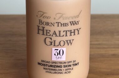 Skin Tint Born This Way para pele Natural